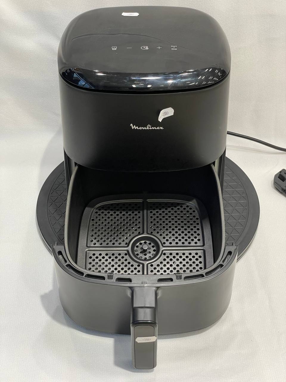 6ea8193f186560fa91263a198e44f83b