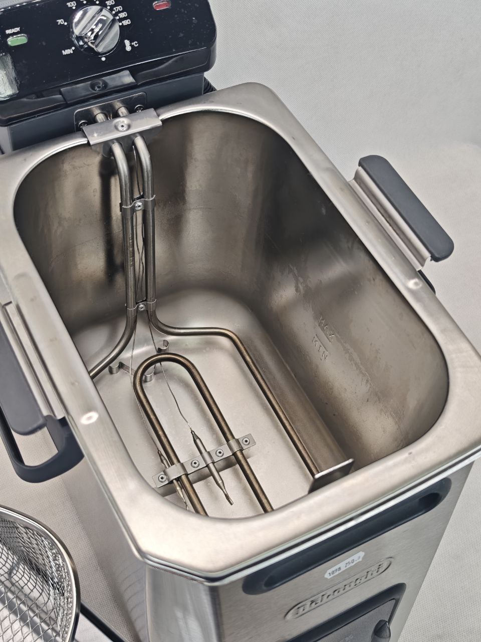 73c8b7fa09ab3fe635fb08be031cfe93