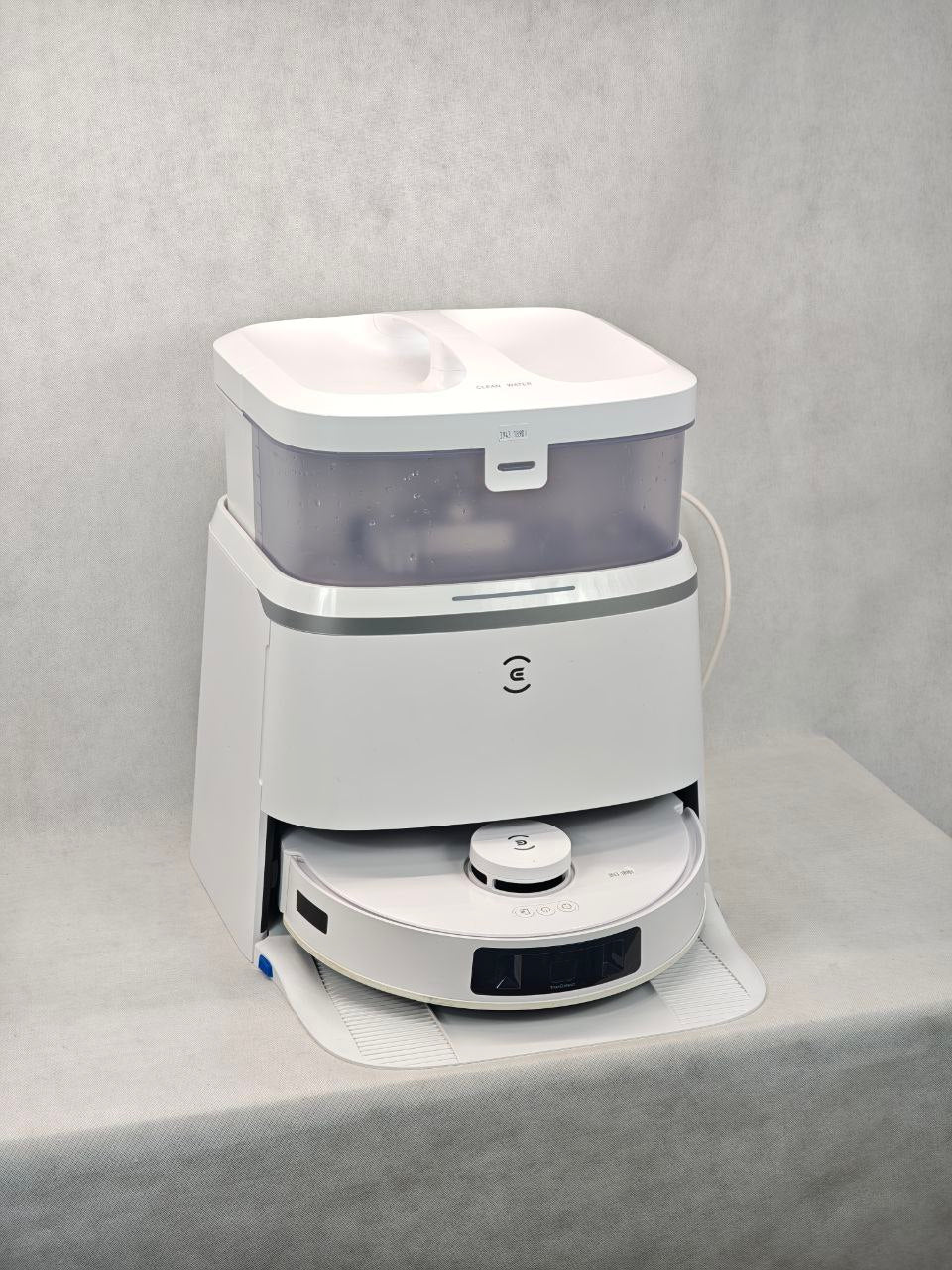 7b2270a3c85f4268e60e878b077efa91