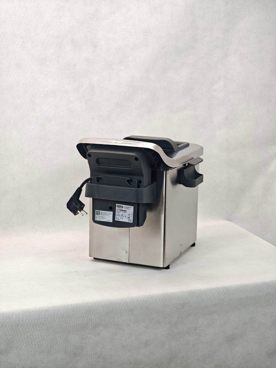 ea3a5b37a59846e6cb266c72a99de318