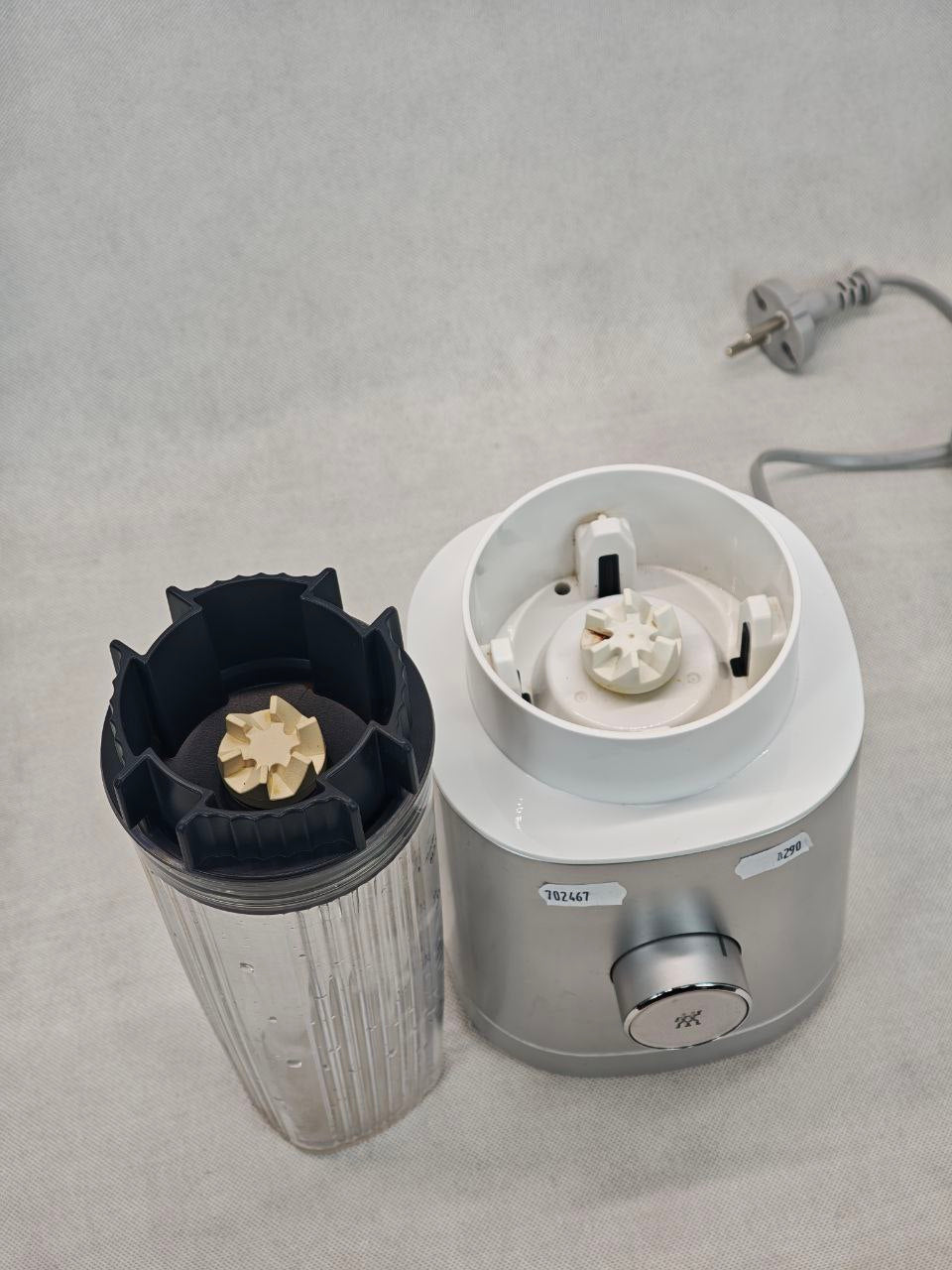 6b146885e916e60cbc8a8a4d6165dcf4